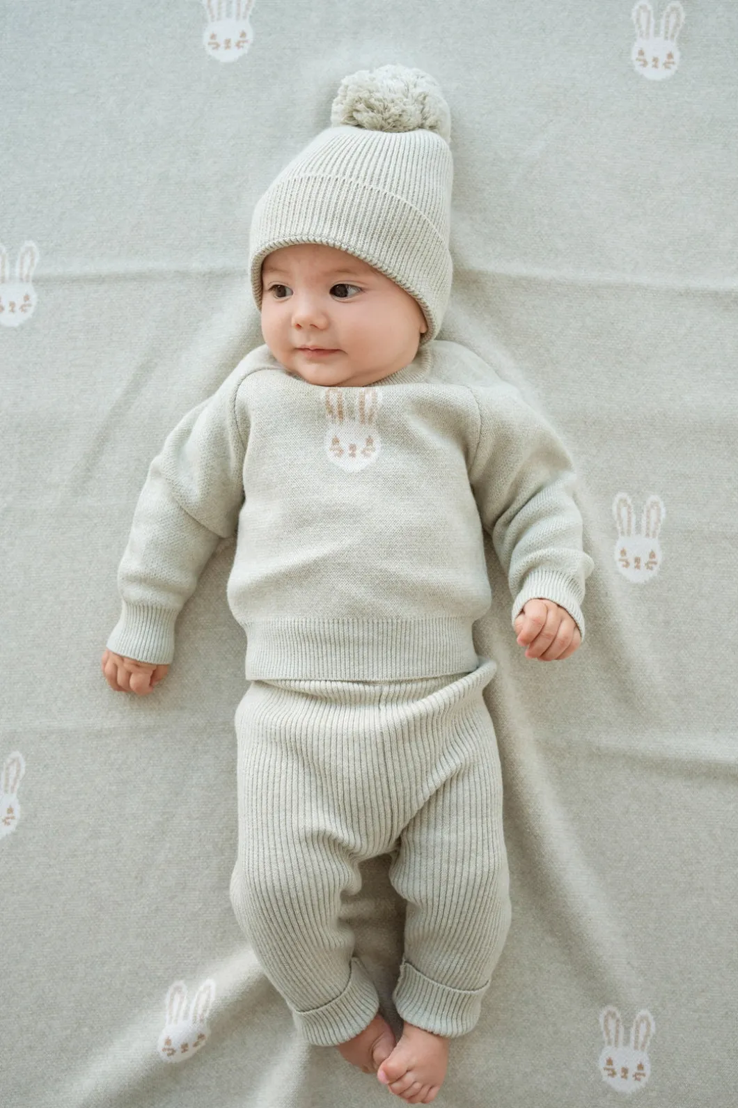 Bunny Knitted Blanket - Honeydew Marle