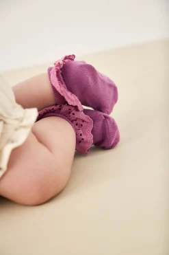 Frill Ankle Sock - Berry Jam