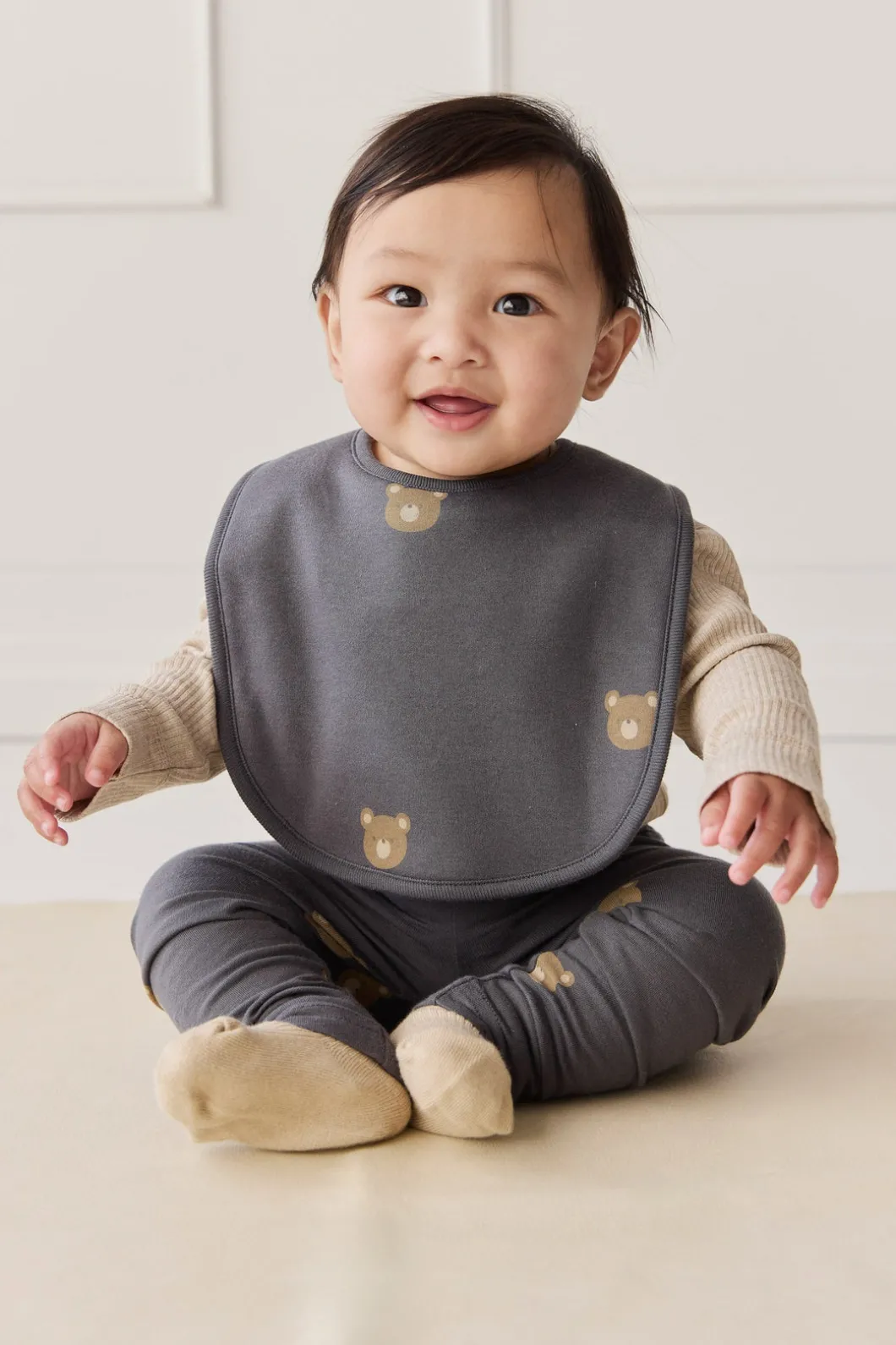 Organic Cotton Bib - Bobbie Bears Black Oyster
