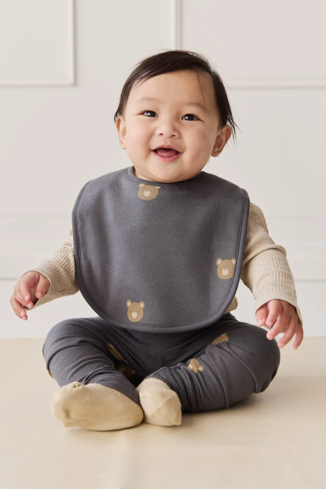 Organic Cotton Bib - Bobbie Bears Black Oyster