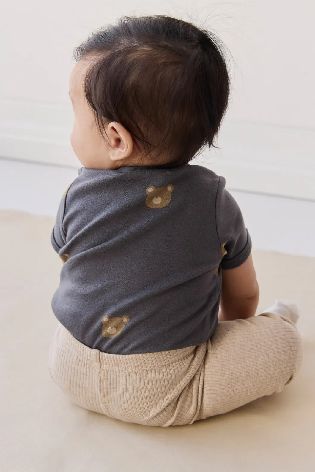 Organic Cotton Hudson Short Sleeve Bodysuit - Bobbie Bears Black Oyster