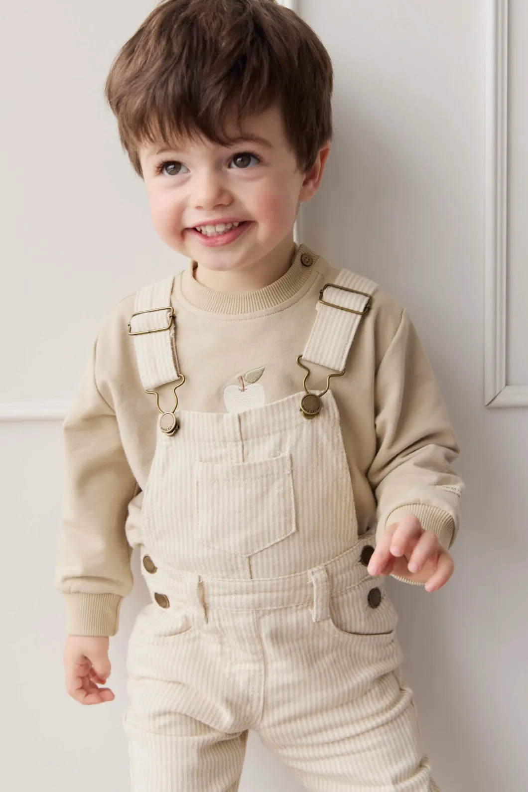 Organic Cotton Jalen Oversized Jumper - Biscuit Fresh Apple